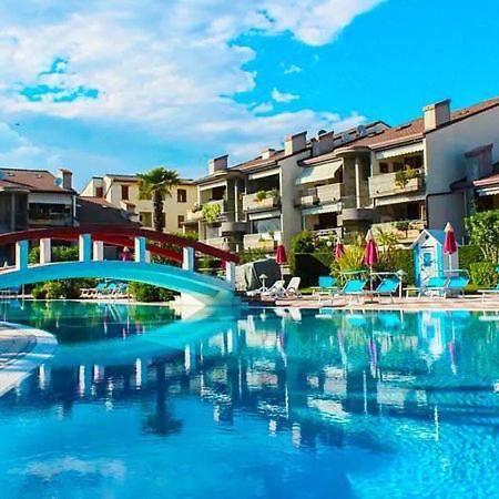 Apartment With Garden And Grill - Green Residence Sirmione Desenzano del Garda Ngoại thất bức ảnh