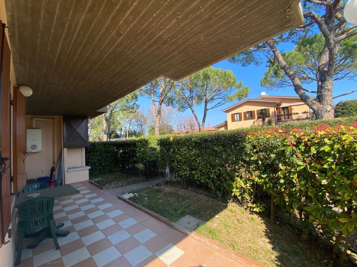 Apartment With Garden And Grill - Green Residence Sirmione Desenzano del Garda Ngoại thất bức ảnh